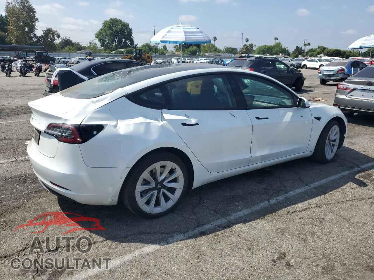 TESLA MODEL 3 2022 - 5YJ3E1EA5NF361951