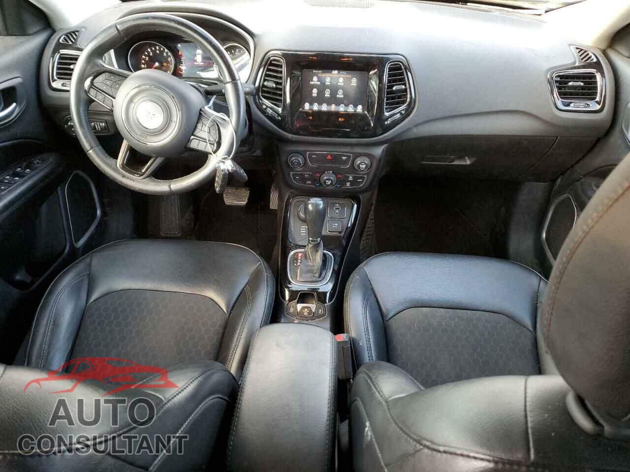 JEEP COMPASS 2019 - 3C4NJDBB5KT781435