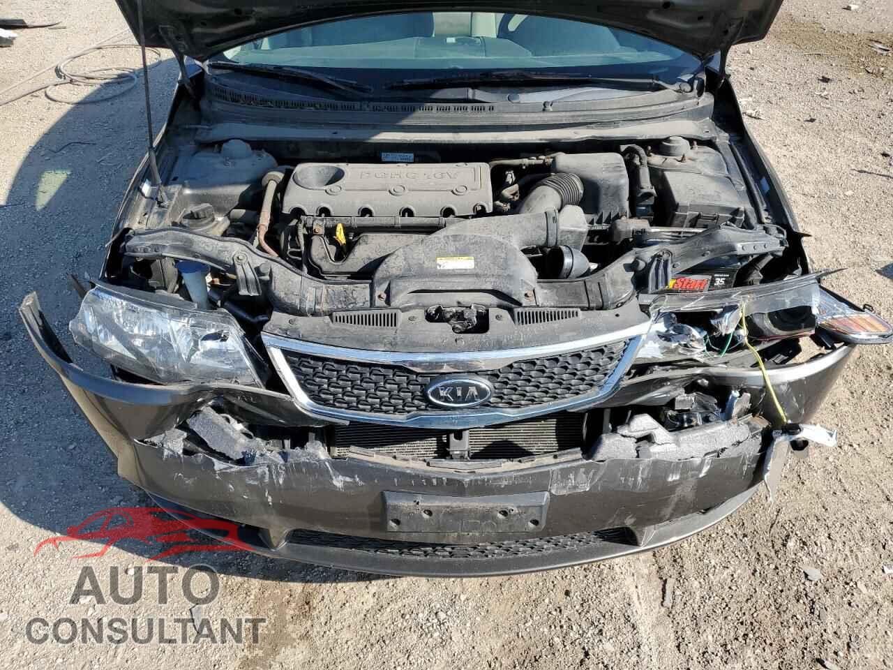 KIA FORTE 2012 - KNAFU4A21C5572723