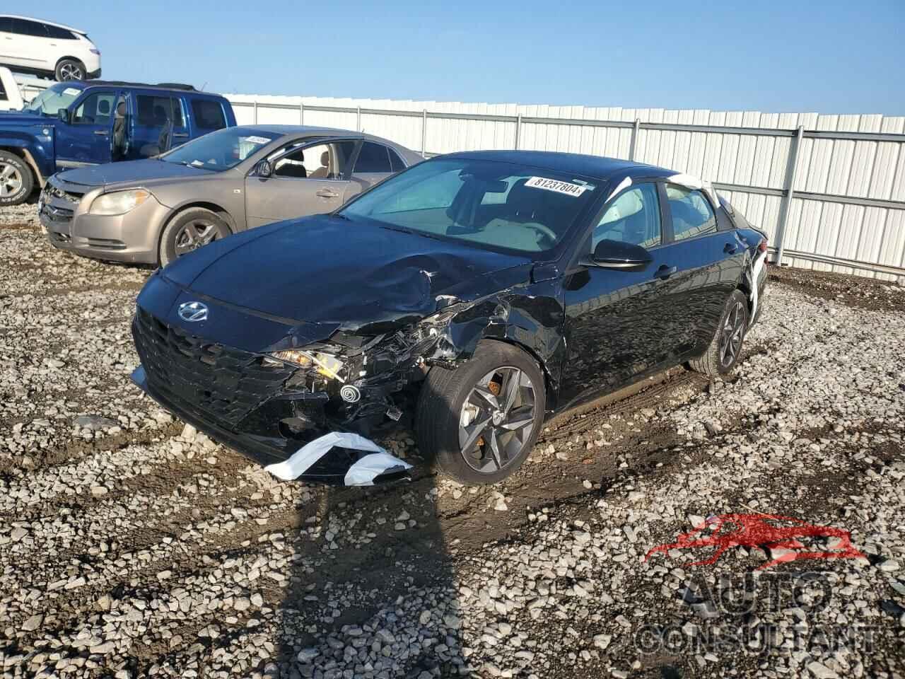 HYUNDAI ELANTRA 2023 - KMHLS4AG6PU618657