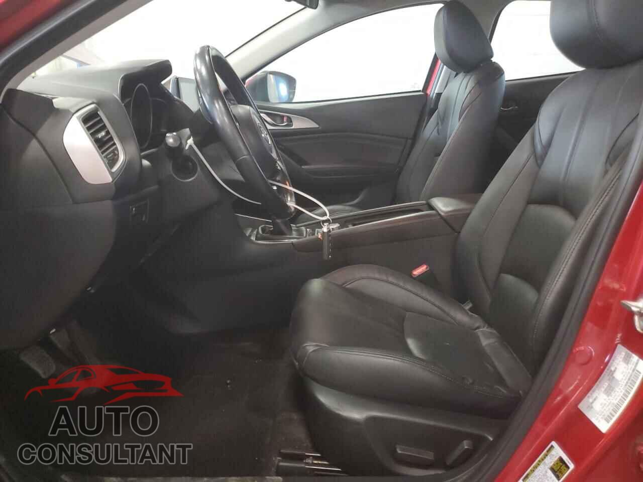 MAZDA 3 2017 - 3MZBN1V7XHM116365