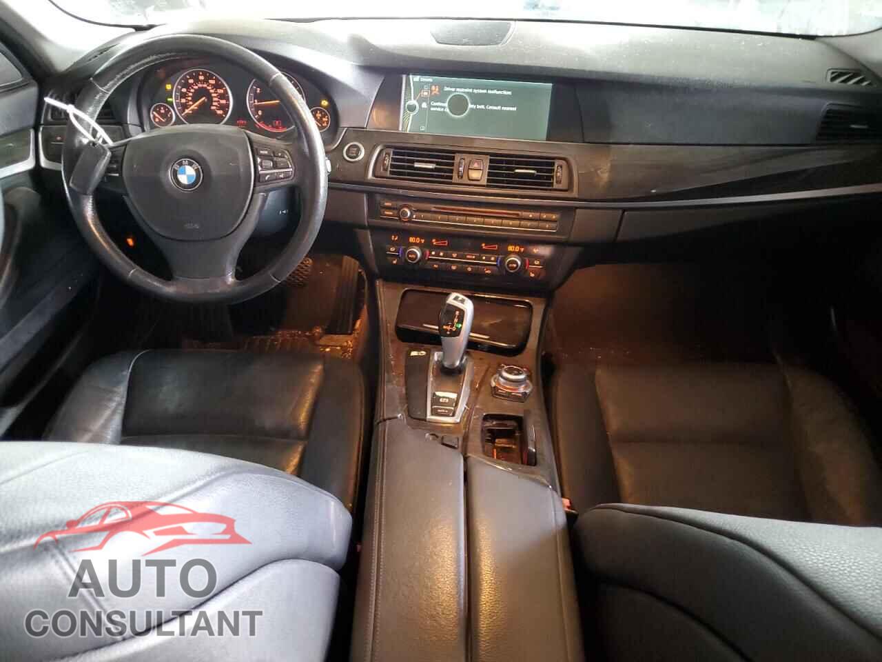 BMW 5 SERIES 2011 - WBAFR7C55BC605033