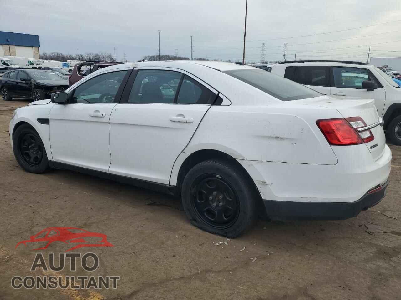 FORD TAURUS 2017 - 1FAHP2MT8HG145732