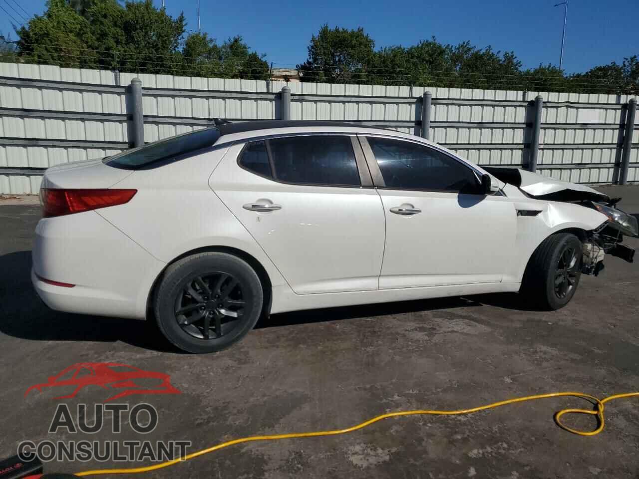 KIA OPTIMA 2012 - KNAGM4A71C5276827