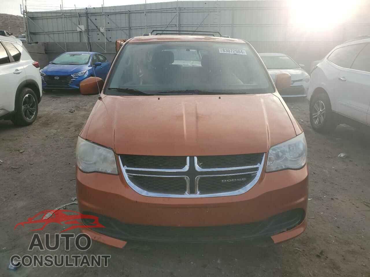 DODGE CARAVAN 2011 - 2D4RN3DG9BR750624
