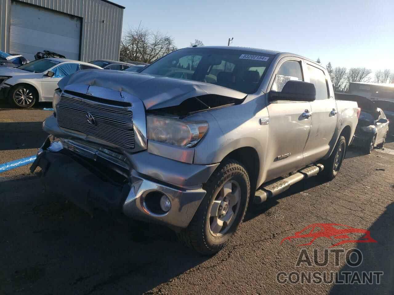 TOYOTA TUNDRA 2011 - 5TFDY5F18BX178269
