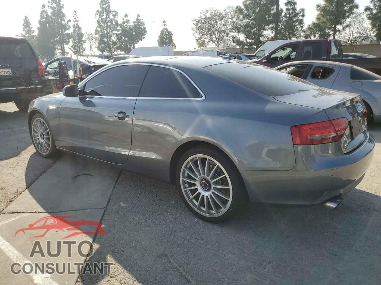 AUDI A5 2012 - WAULFAFR1CA004318
