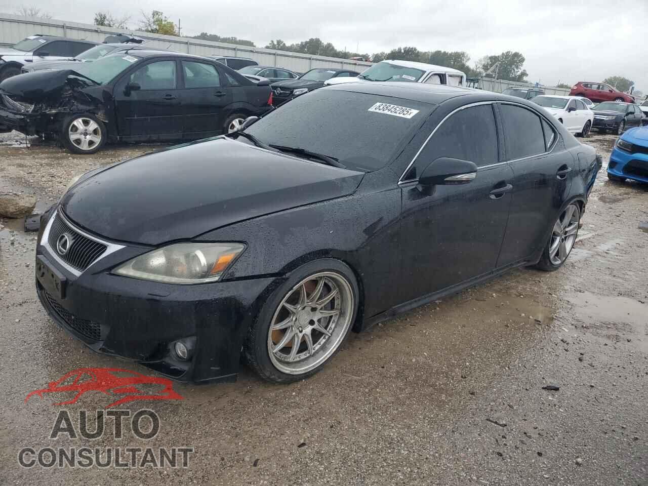 LEXUS IS 2011 - JTHBE5C25B5028174