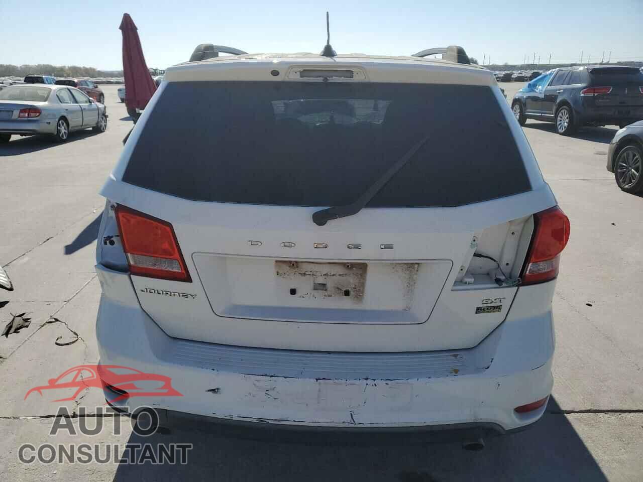 DODGE JOURNEY 2012 - 3C4PDCBG1CT324189