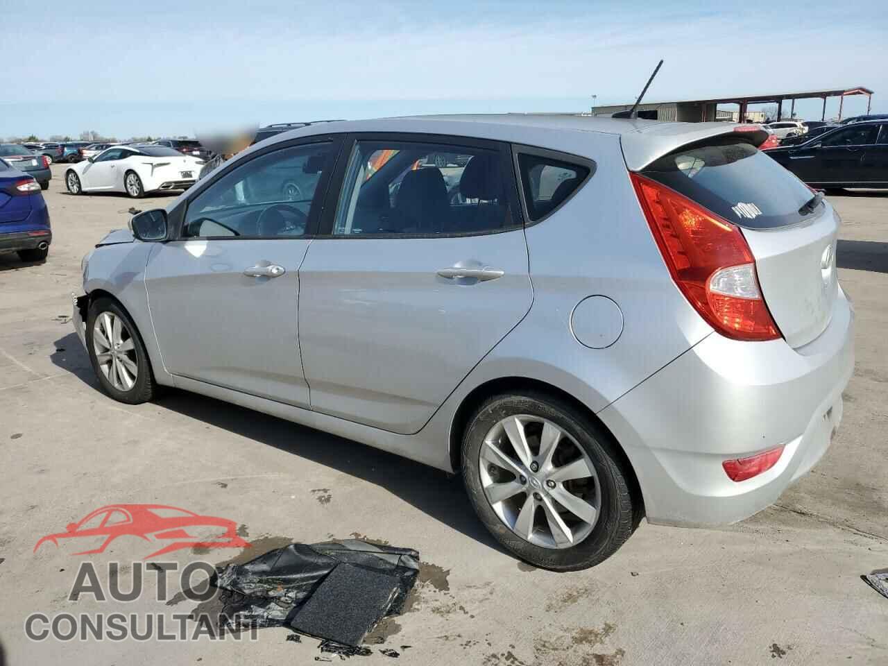 HYUNDAI ACCENT 2013 - KMHCU5AE9DU120169