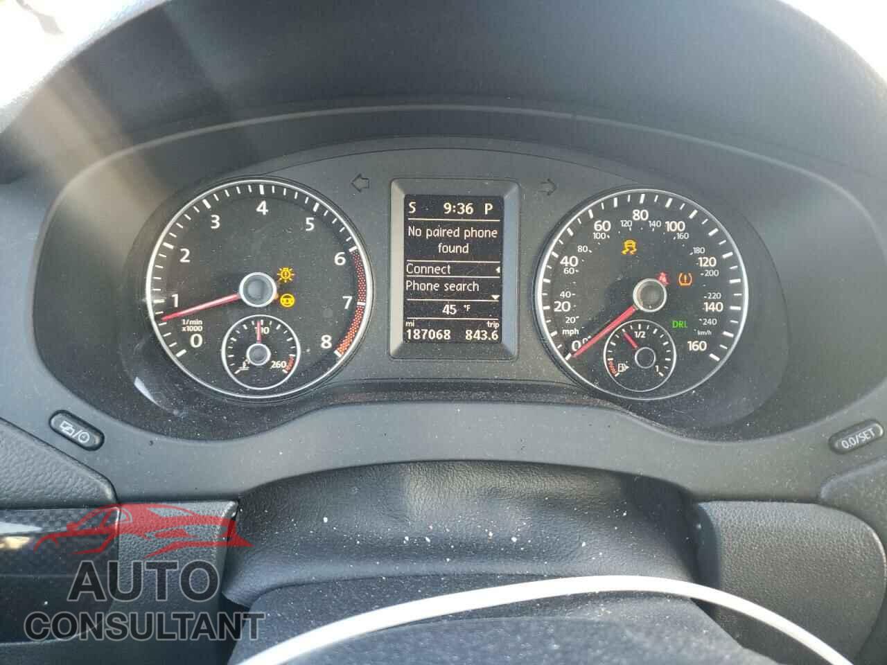 VOLKSWAGEN JETTA 2014 - 3VW4S7AJ2EM318702