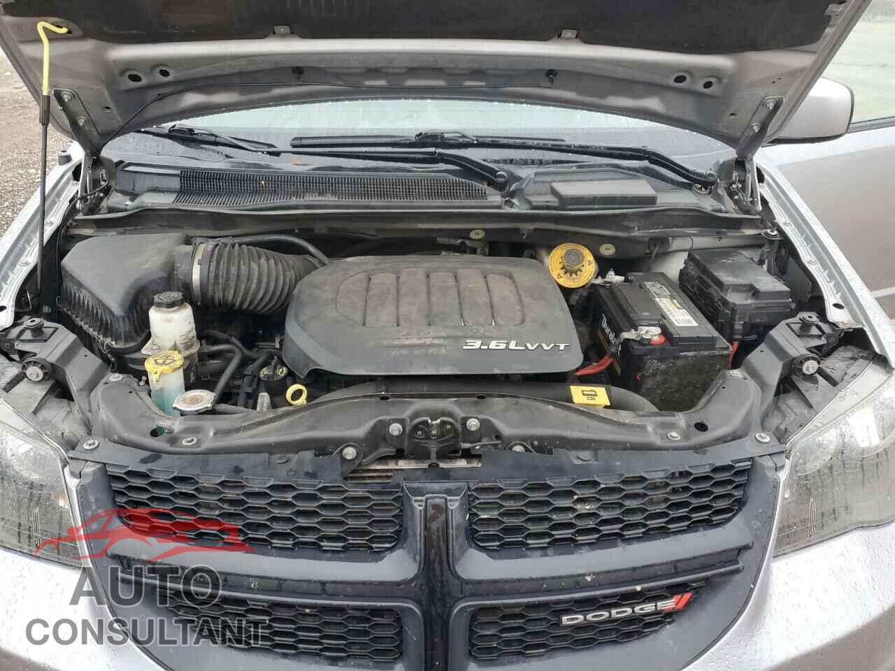 DODGE CARAVAN 2018 - 2C4RDGBG0JR220454