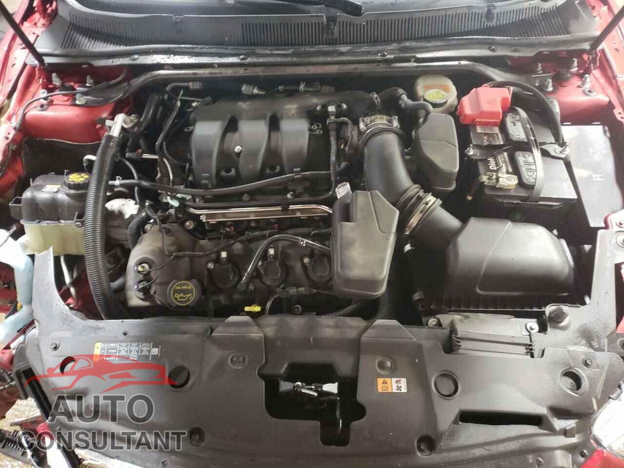 FORD TAURUS 2017 - 1FAHP2E80HG112427
