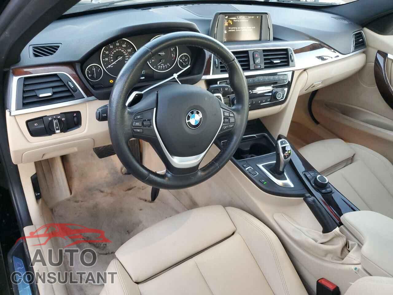 BMW 3 SERIES 2016 - WBA8E9G55GNU29896