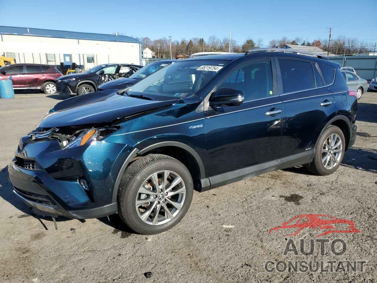 TOYOTA RAV4 2018 - JTMDJREV2JD216580