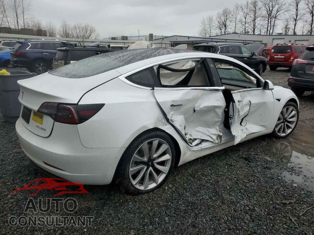 TESLA MODEL 3 2020 - 5YJ3E1ECXLF627351