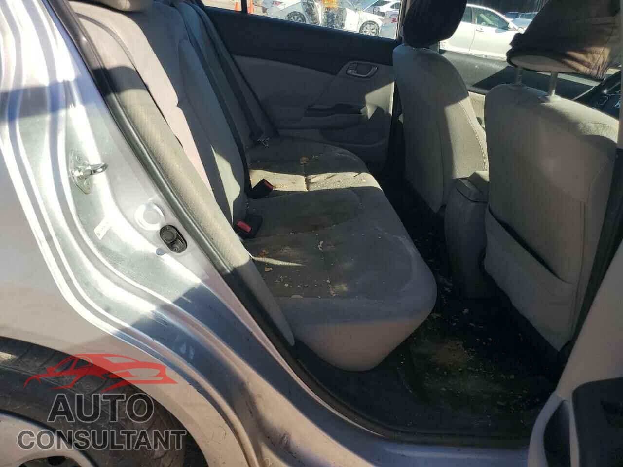 HONDA CIVIC 2013 - 19XFB2F56DE016901