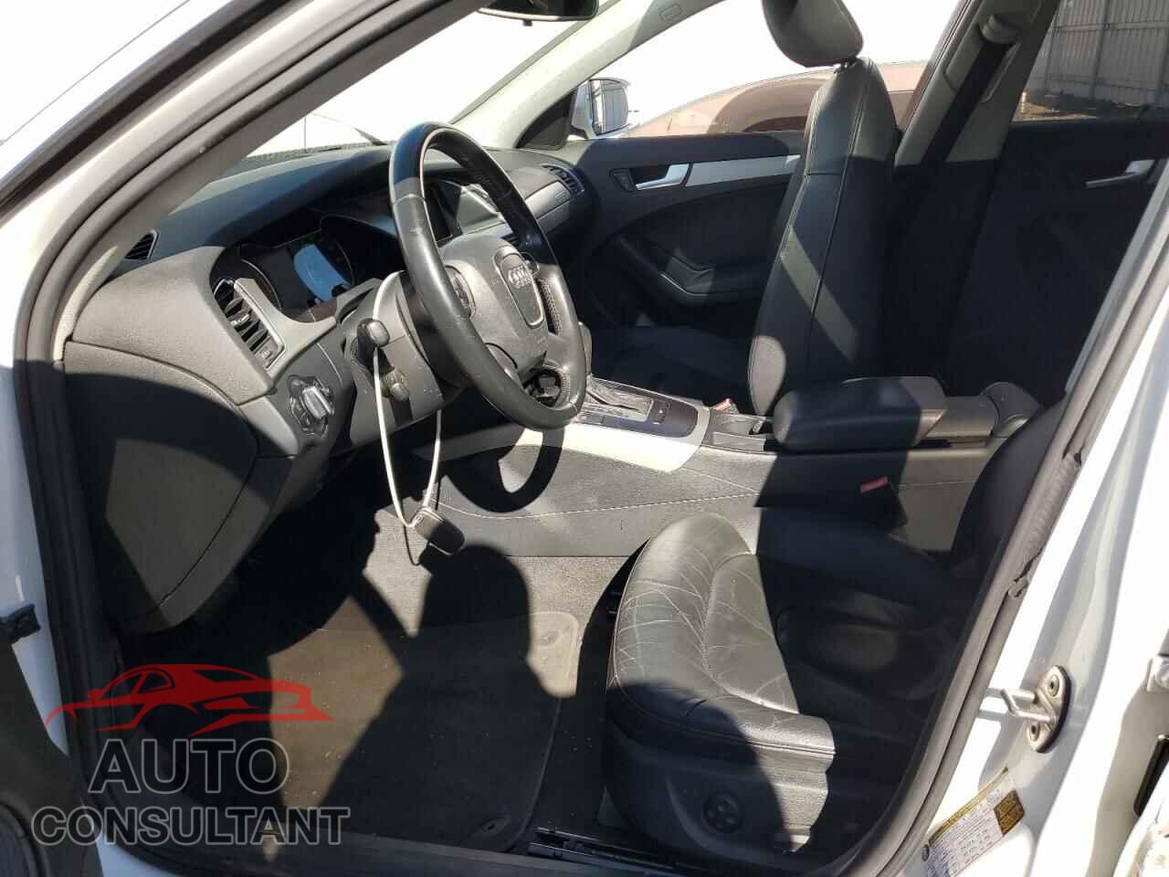 AUDI A4 2011 - WAUBFAFL8BA087123