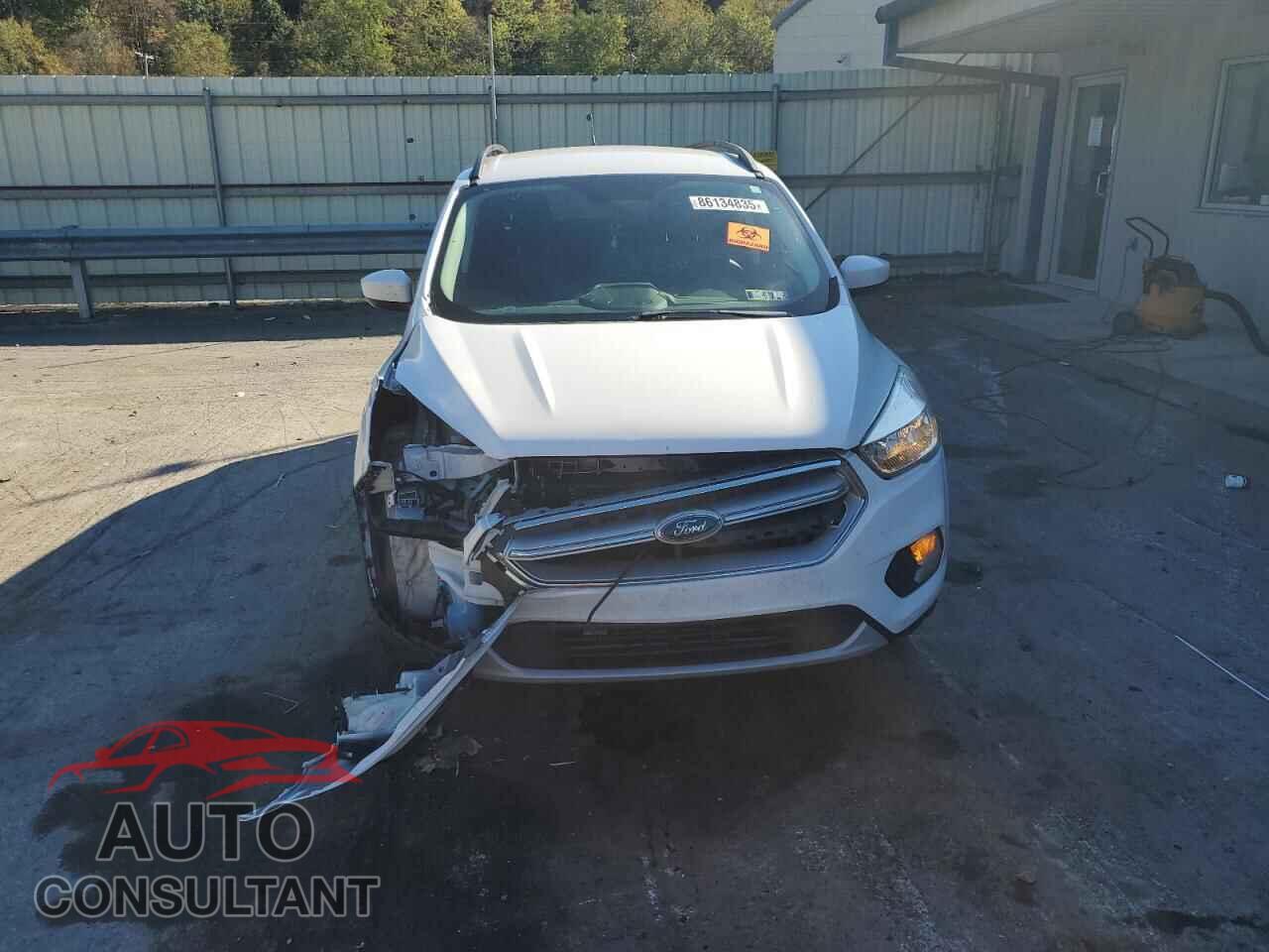 FORD ESCAPE 2018 - 1FMCU9GD4JUC29382