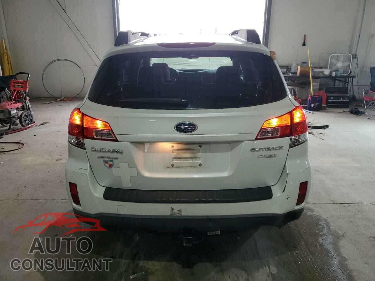 SUBARU OUTBACK 2011 - 4S4BRBCC2B3427659