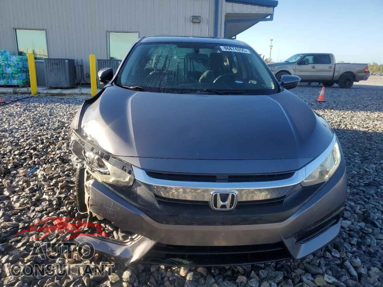 HONDA CIVIC 2016 - 19XFC2E59GE006012