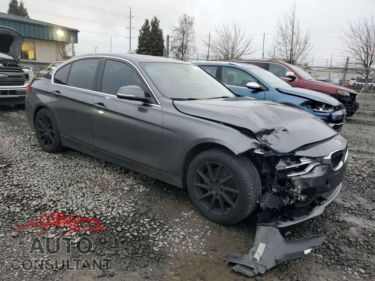 BMW 3 SERIES 2018 - WBA8B9C59JEE80892