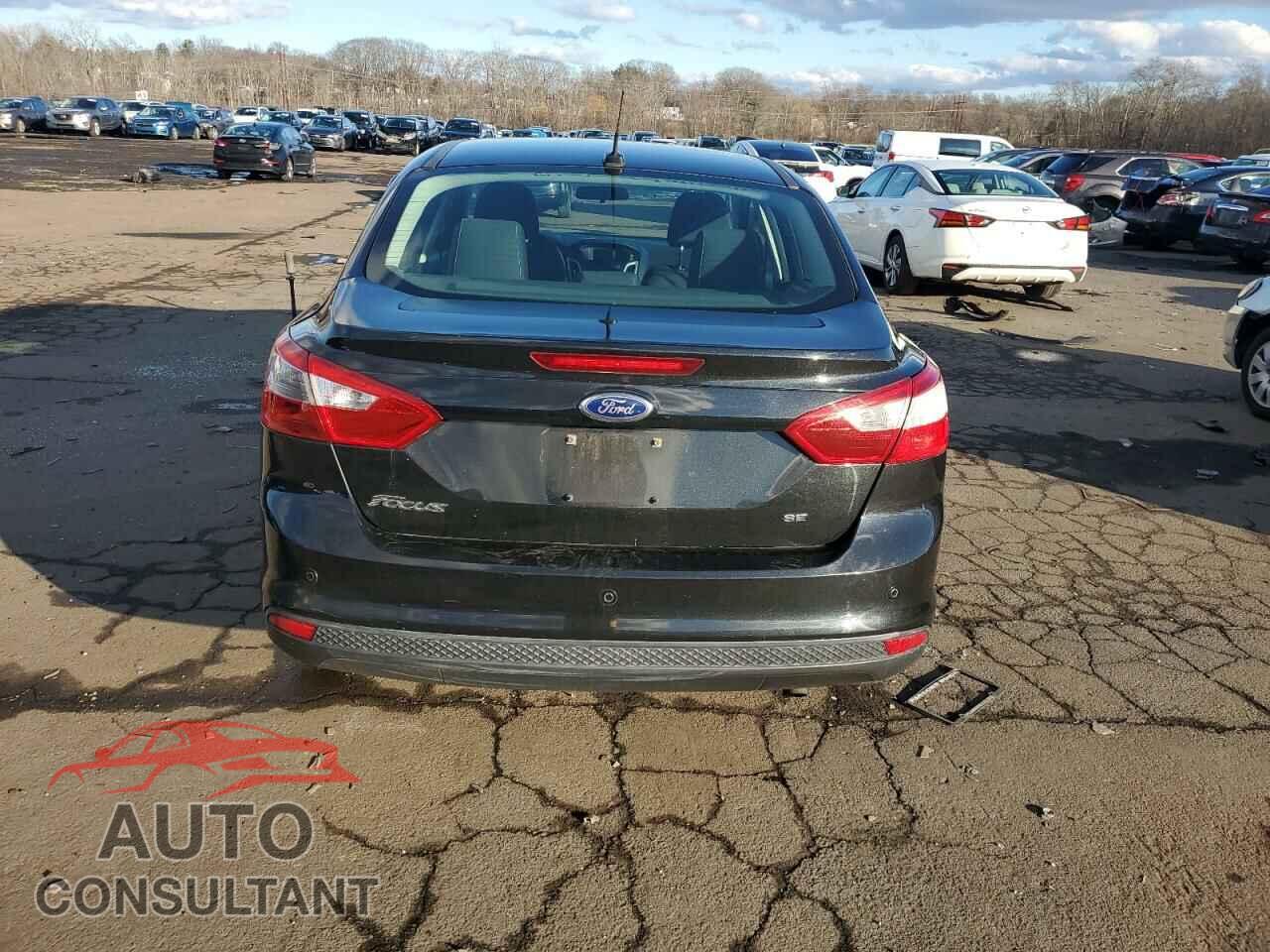 FORD FOCUS 2014 - 1FADP3F23EL434920