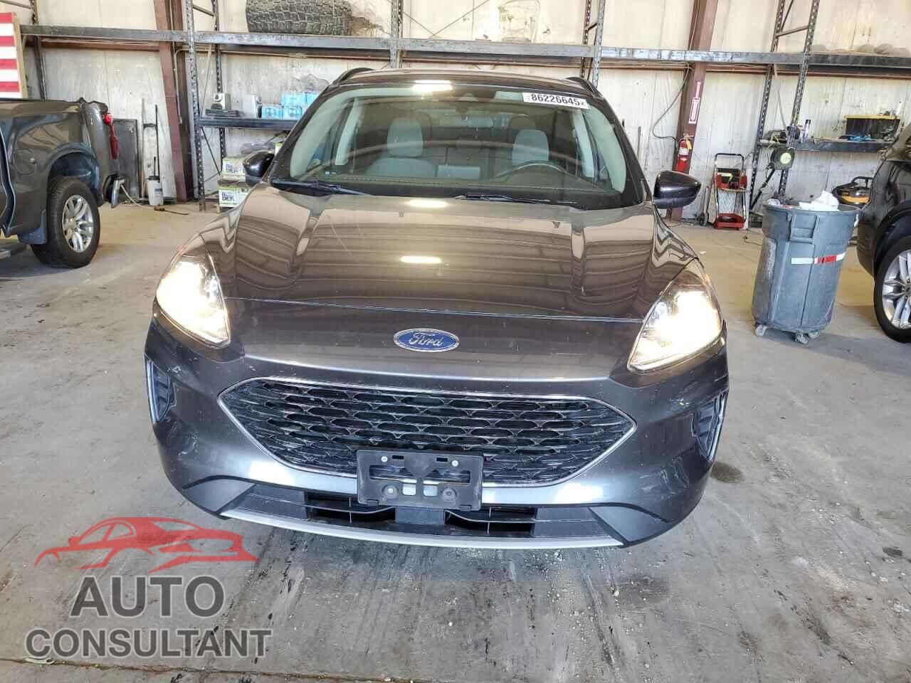FORD ESCAPE 2020 - 1FMCU0G69LUA70861