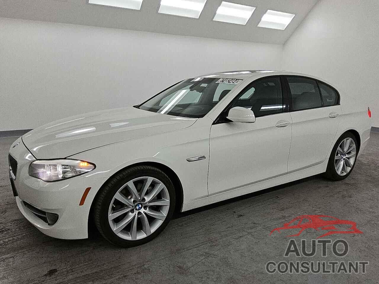BMW 5 SERIES 2011 - WBAFR7C54BC803716