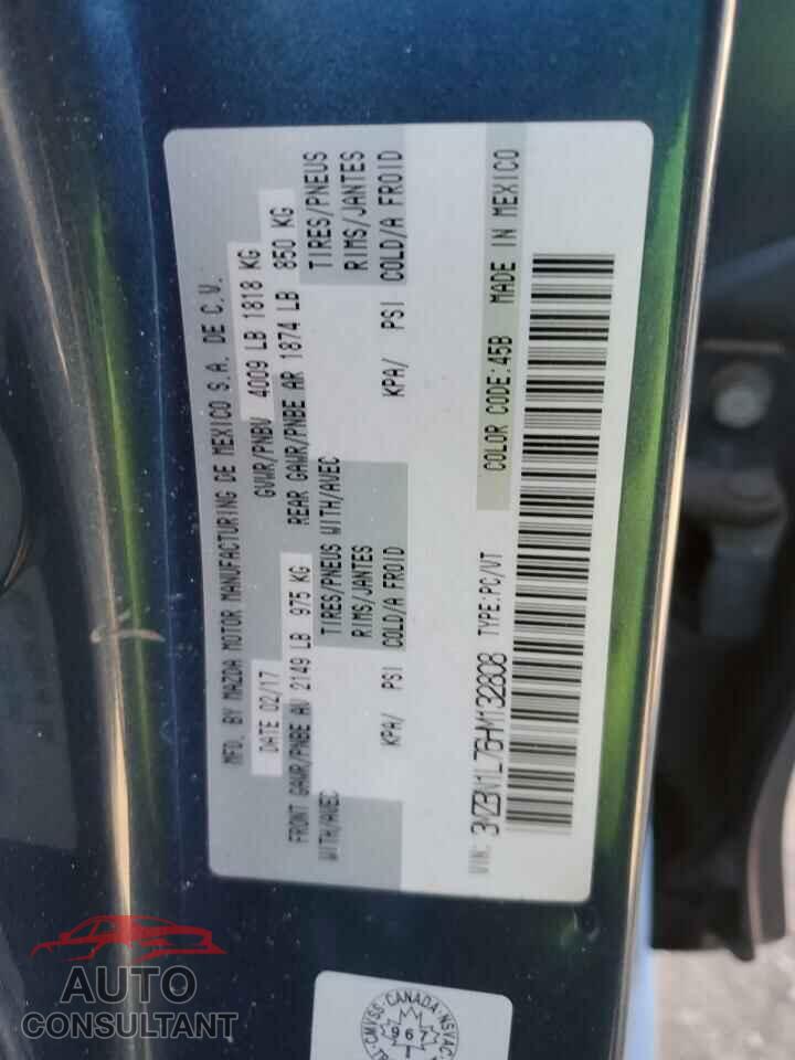 MAZDA 3 2017 - 3MZBN1L76HM132808