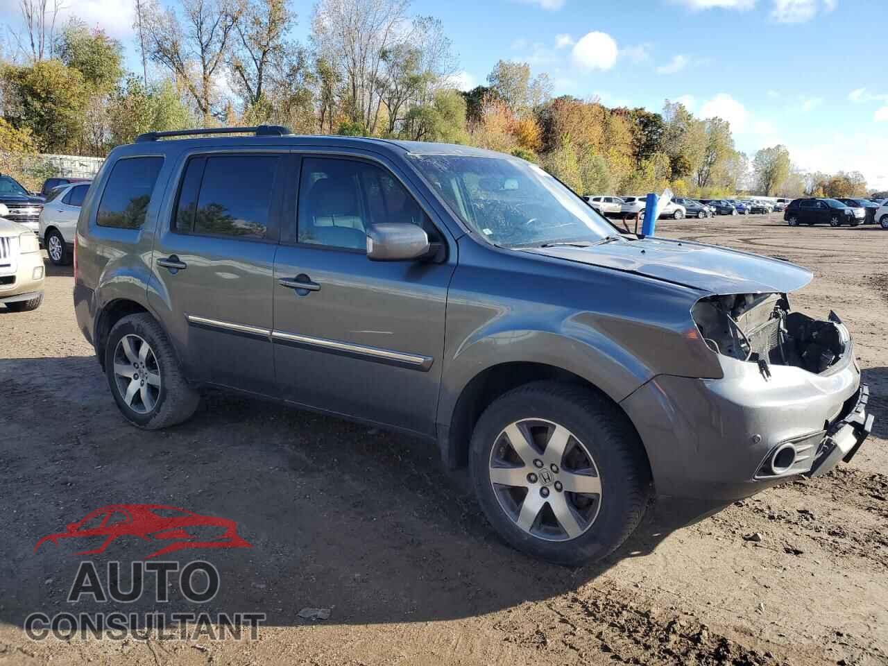 HONDA PILOT 2013 - 5FNYF3H96DB010416