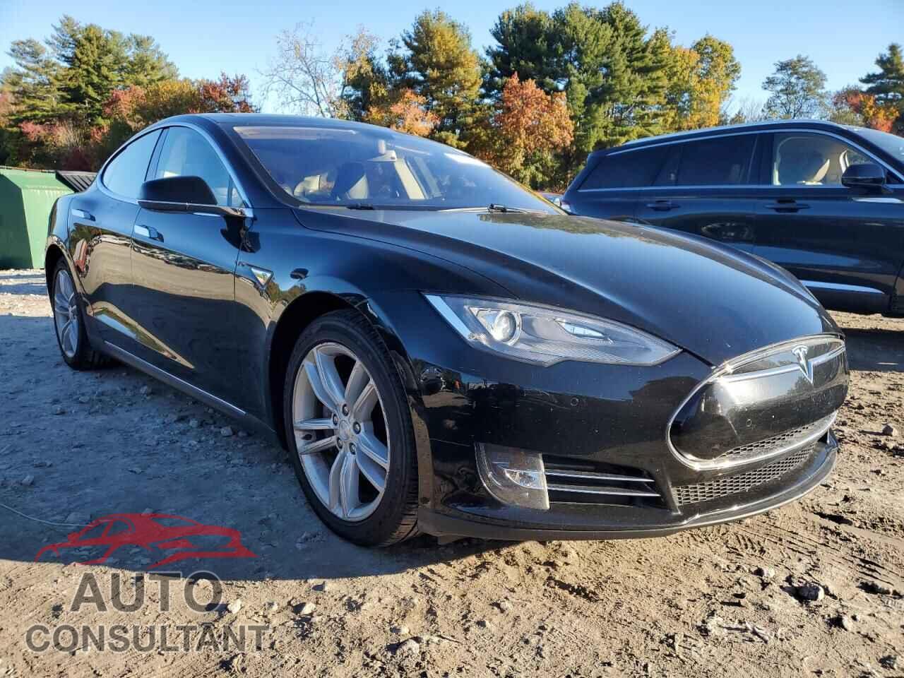 TESLA MODEL S 2014 - 5YJSA1S14EFP50902
