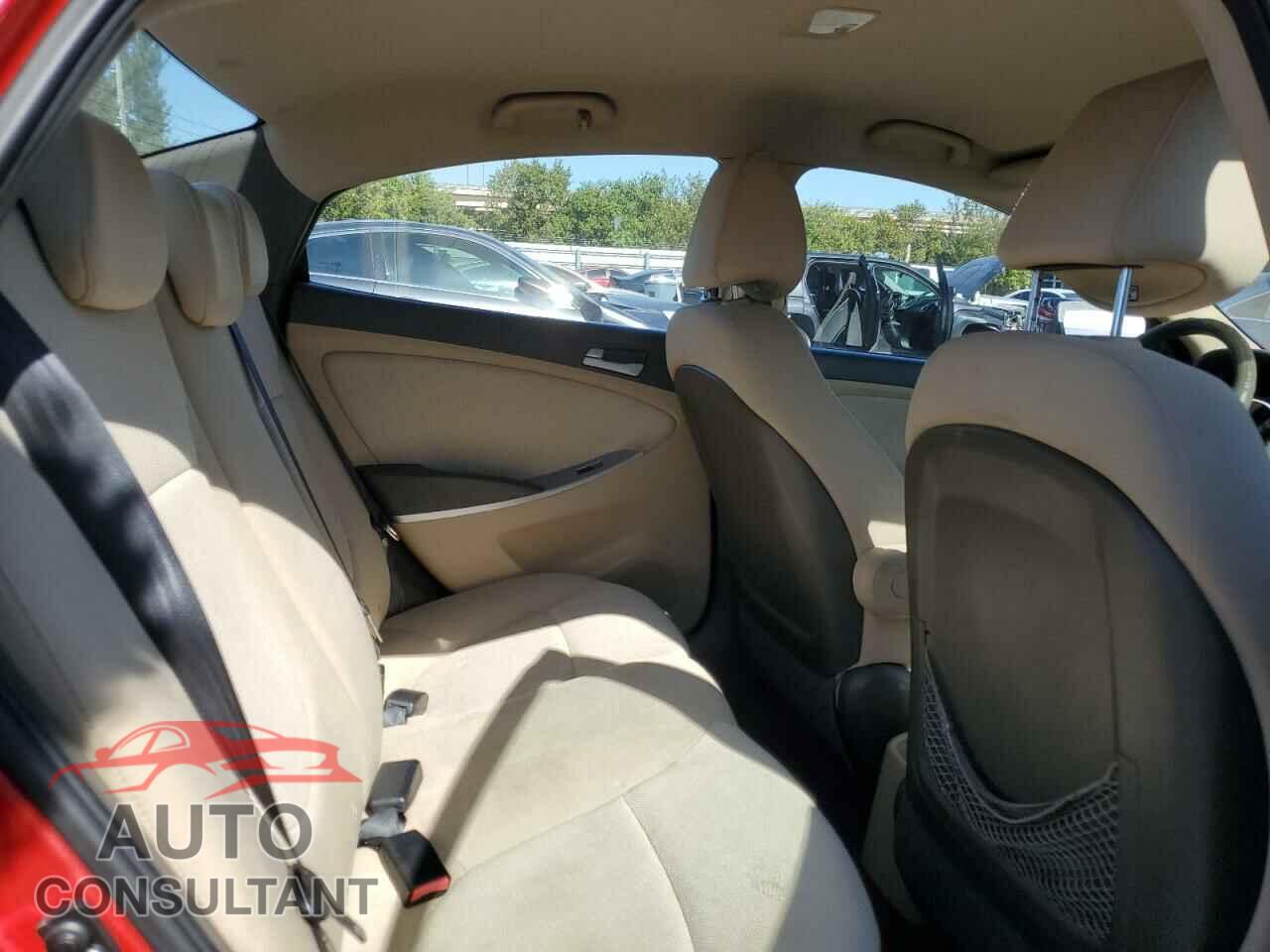HYUNDAI ACCENT 2012 - KMHCT4AE7CU207015