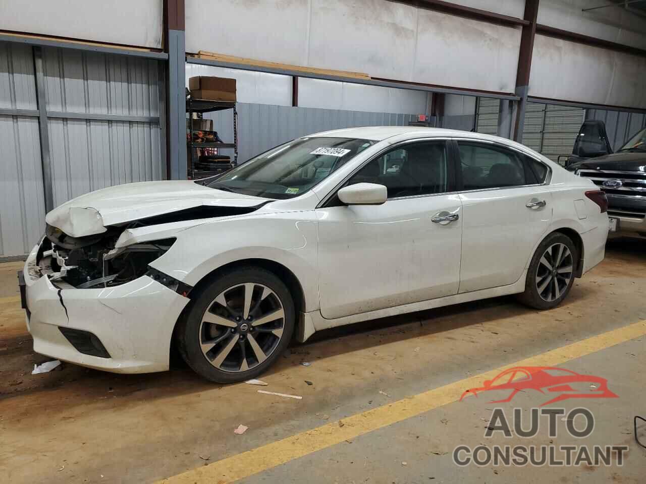 NISSAN ALTIMA 2017 - 1N4AL3AP5HC258877