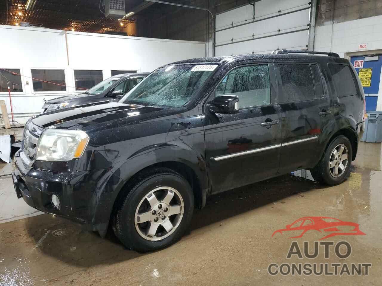 HONDA PILOT 2010 - 5FNYF4H99AB005583