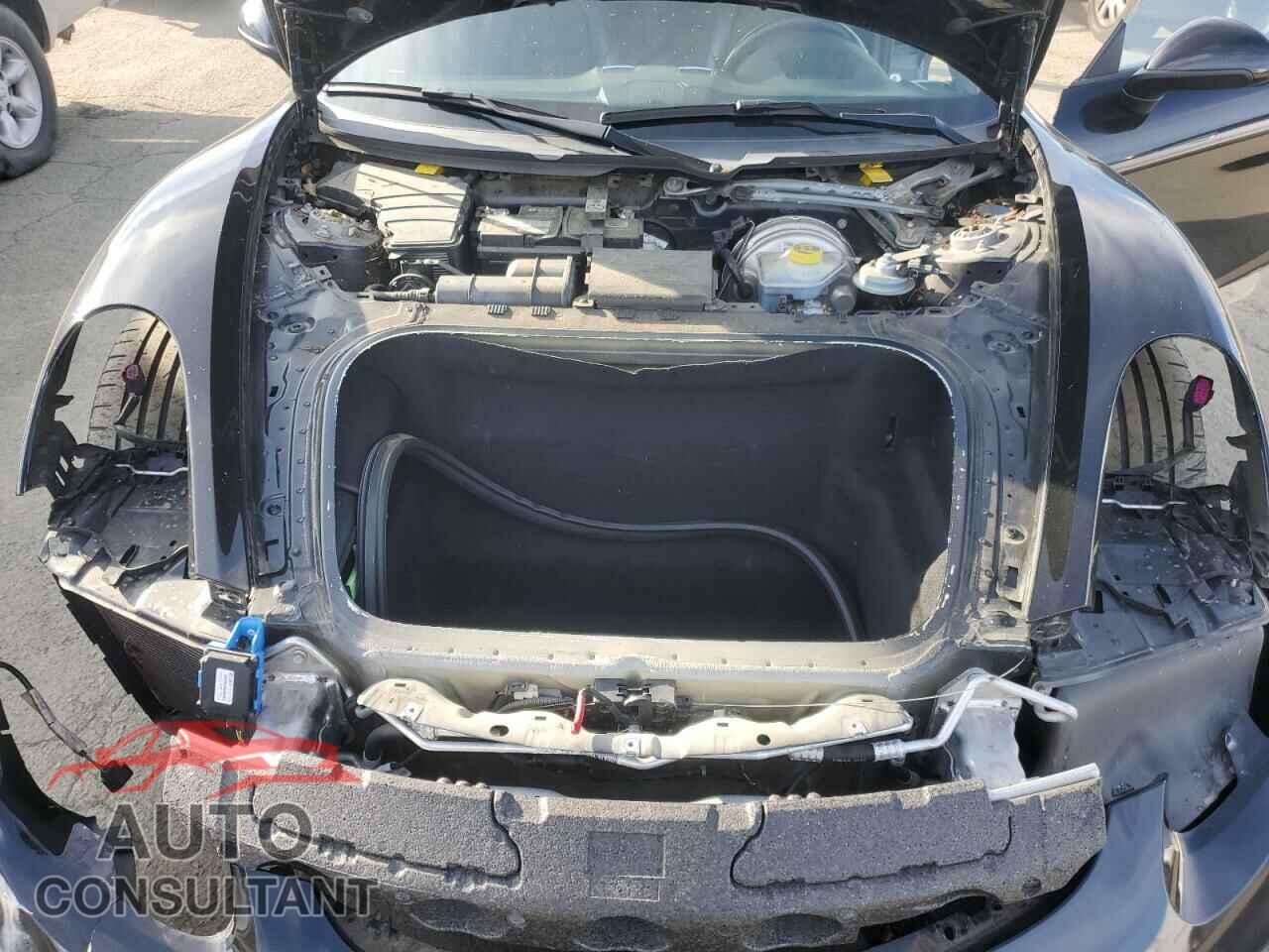 PORSCHE BOXSTER 2014 - WP0CA2A84ES121667