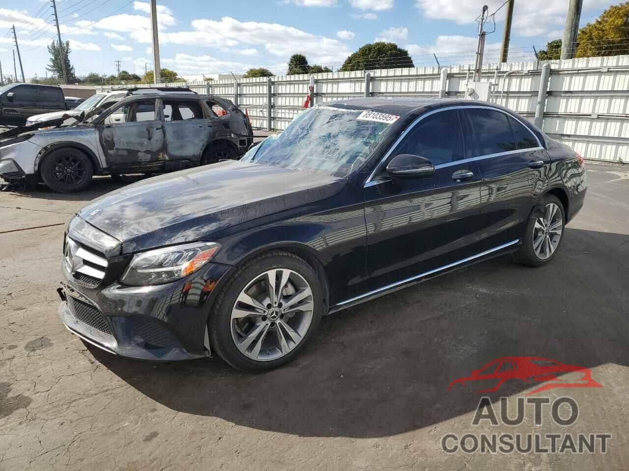 MERCEDES-BENZ C-CLASS 2019 - 55SWF8DB5KU288149