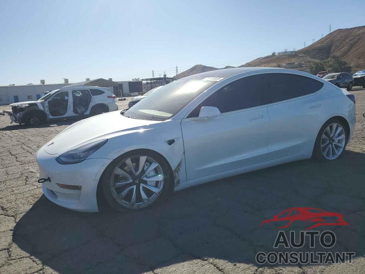 TESLA MODEL 3 2020 - 5YJ3E1EB3LF807228