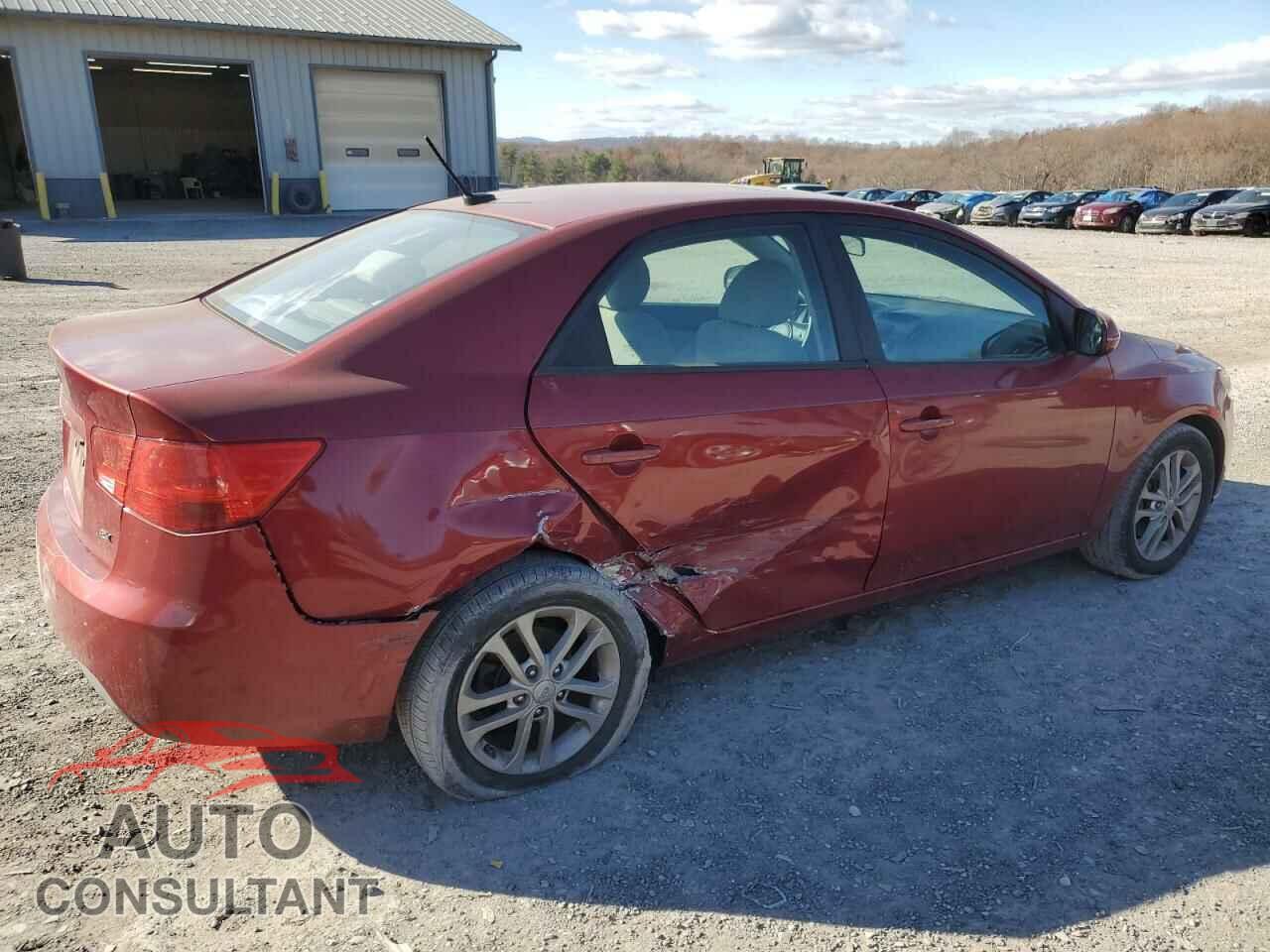 KIA FORTE 2011 - KNAFU4A29B5397426