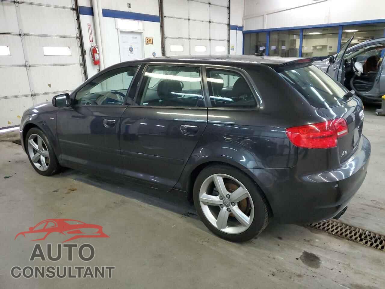 AUDI A3 2013 - WAUMFAFM6DA033307