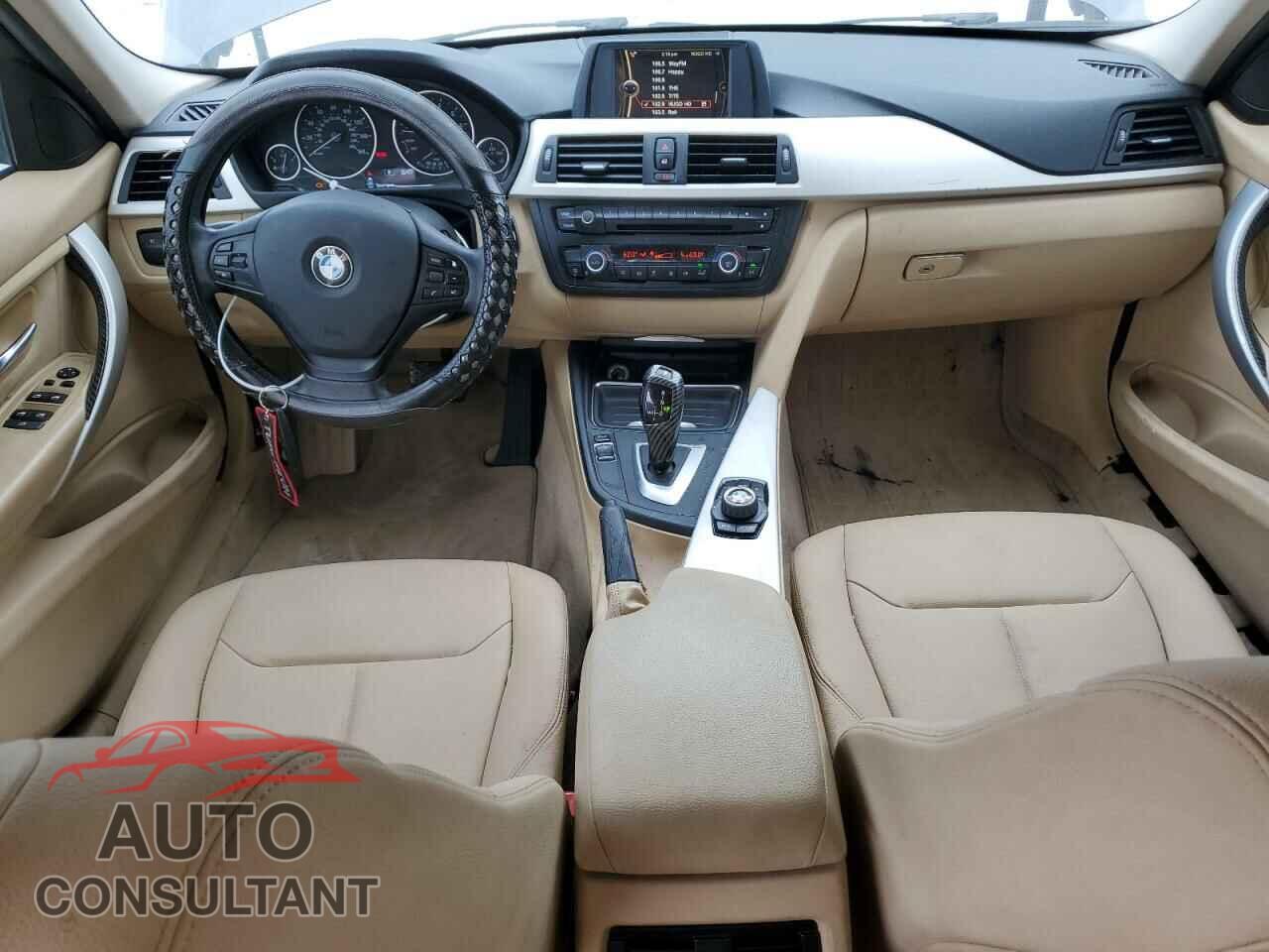 BMW 3 SERIES 2013 - WBA3B1C57DK130269