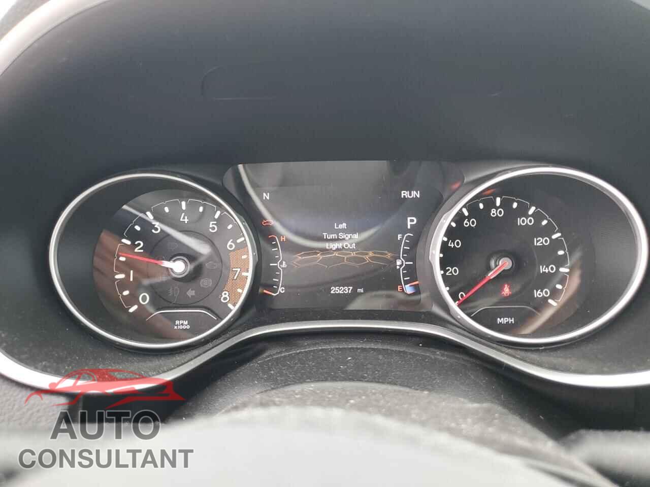 JEEP COMPASS 2020 - 3C4NJDCB5LT221804