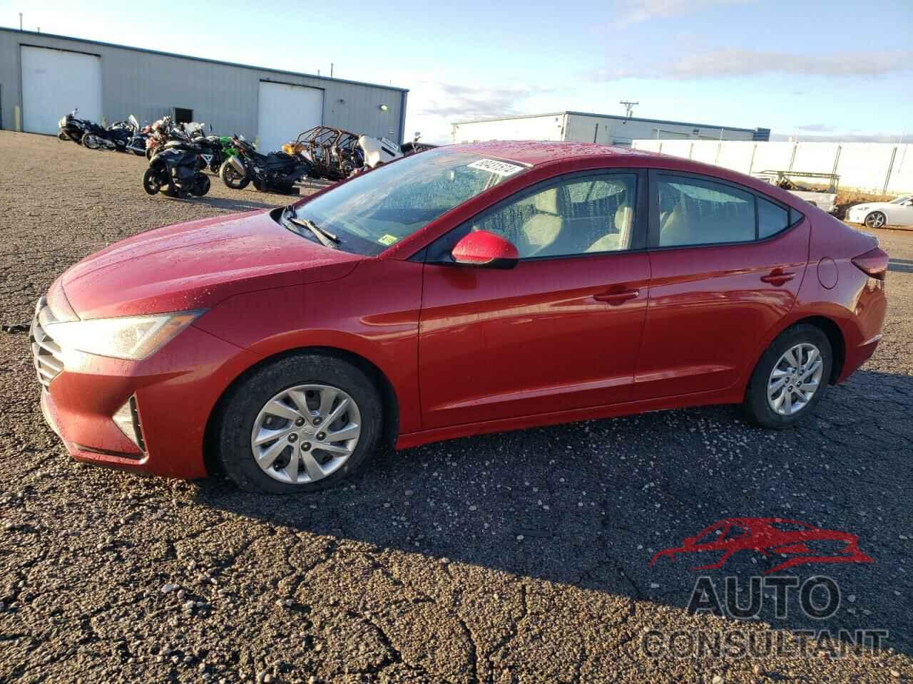HYUNDAI ELANTRA 2019 - KMHD74LF2KU788856