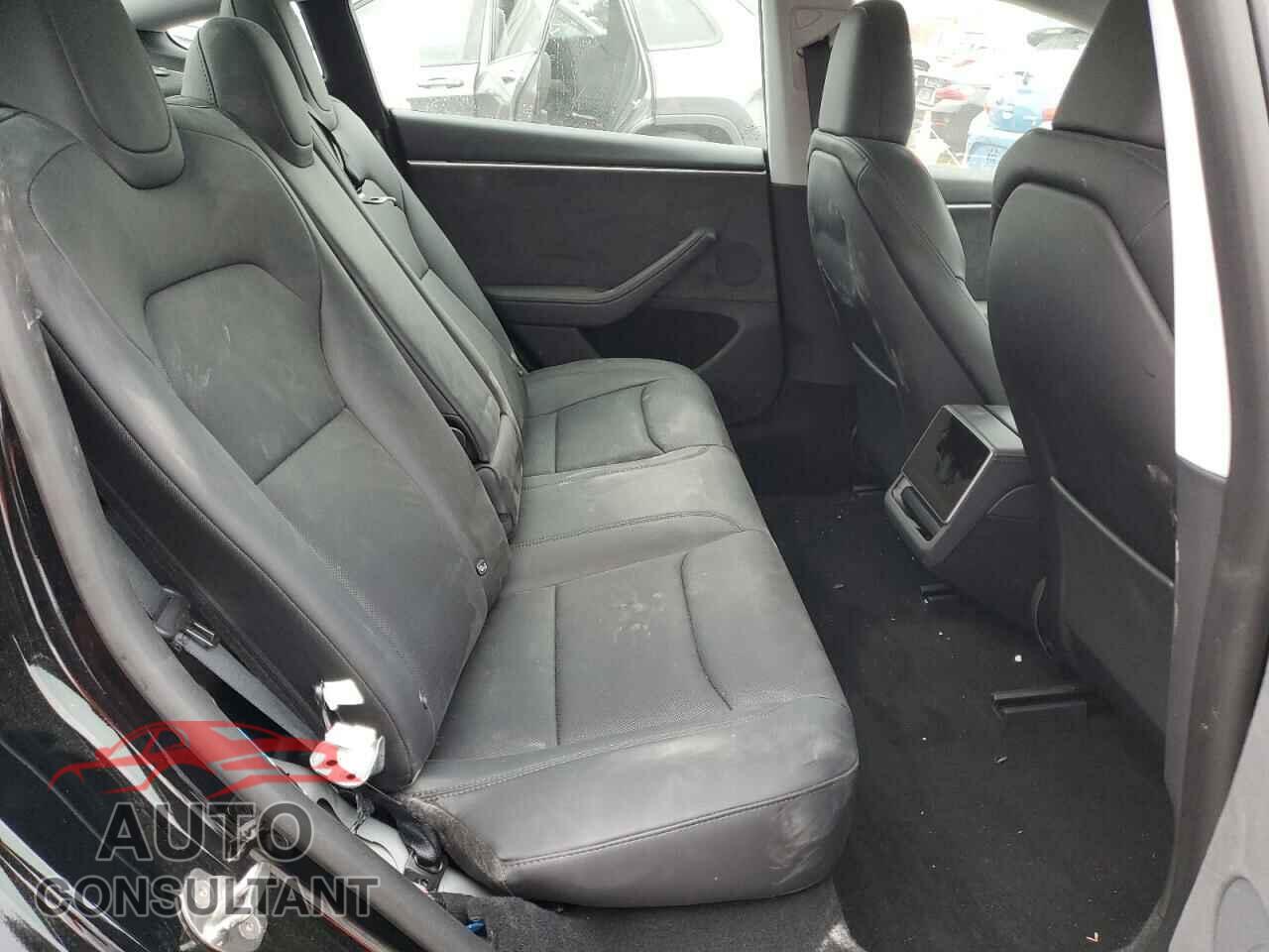 TESLA MODEL 3 2024 - 5YJ3E1EB6RF731741