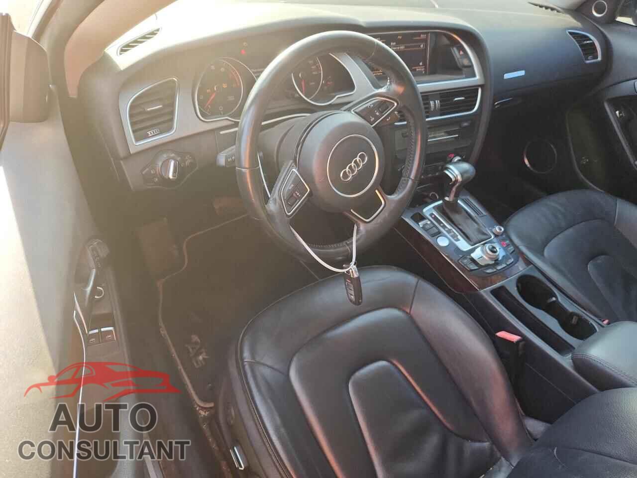 AUDI A5 2013 - WAULFAFR0DA039028
