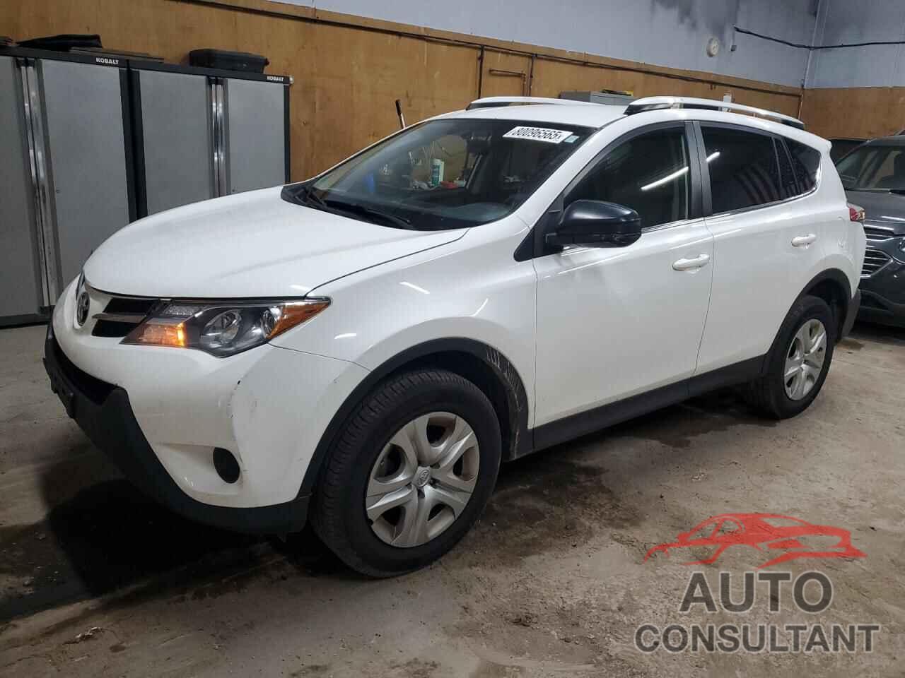 TOYOTA RAV4 2015 - JTMBFREV6FD114893