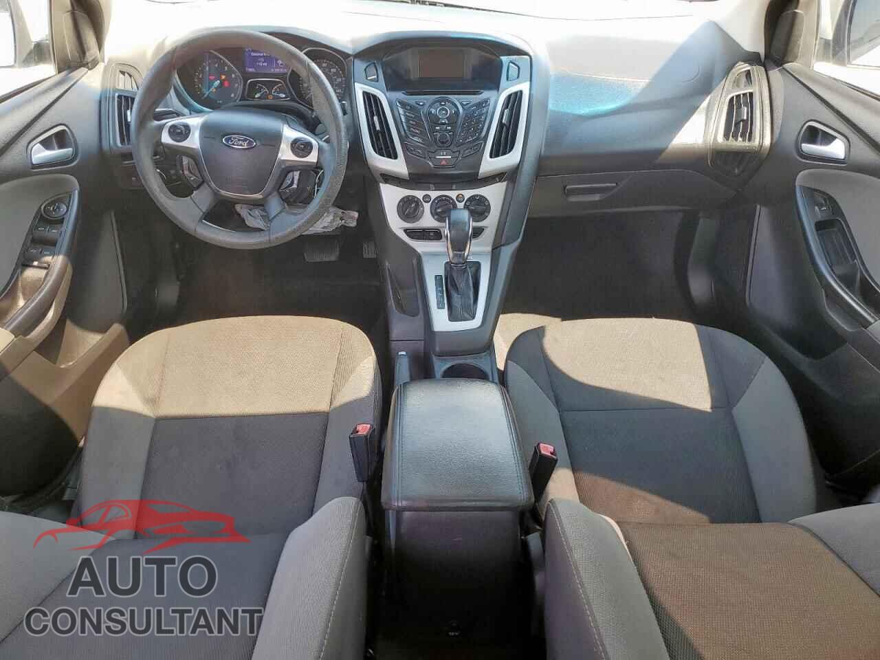 FORD FOCUS 2013 - 1FADP3F27DL237084