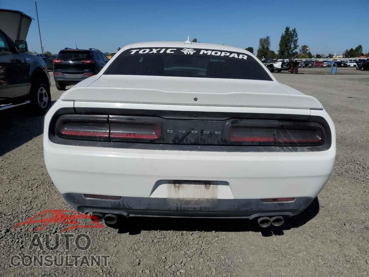 DODGE CHALLENGER 2015 - 2C3CDZAT8FH723098