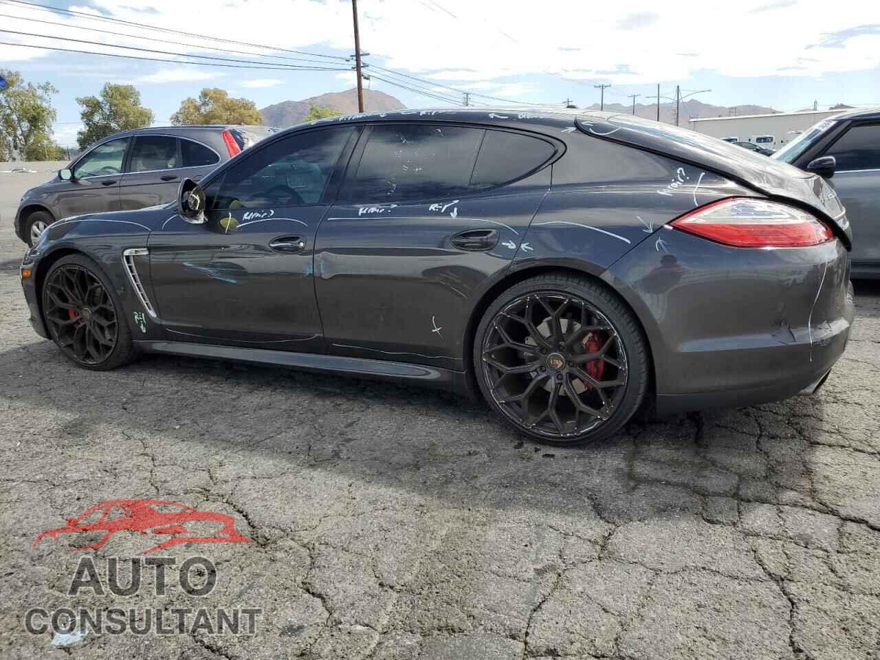 PORSCHE PANAMERA 2013 - WP0AA2A72DL016293