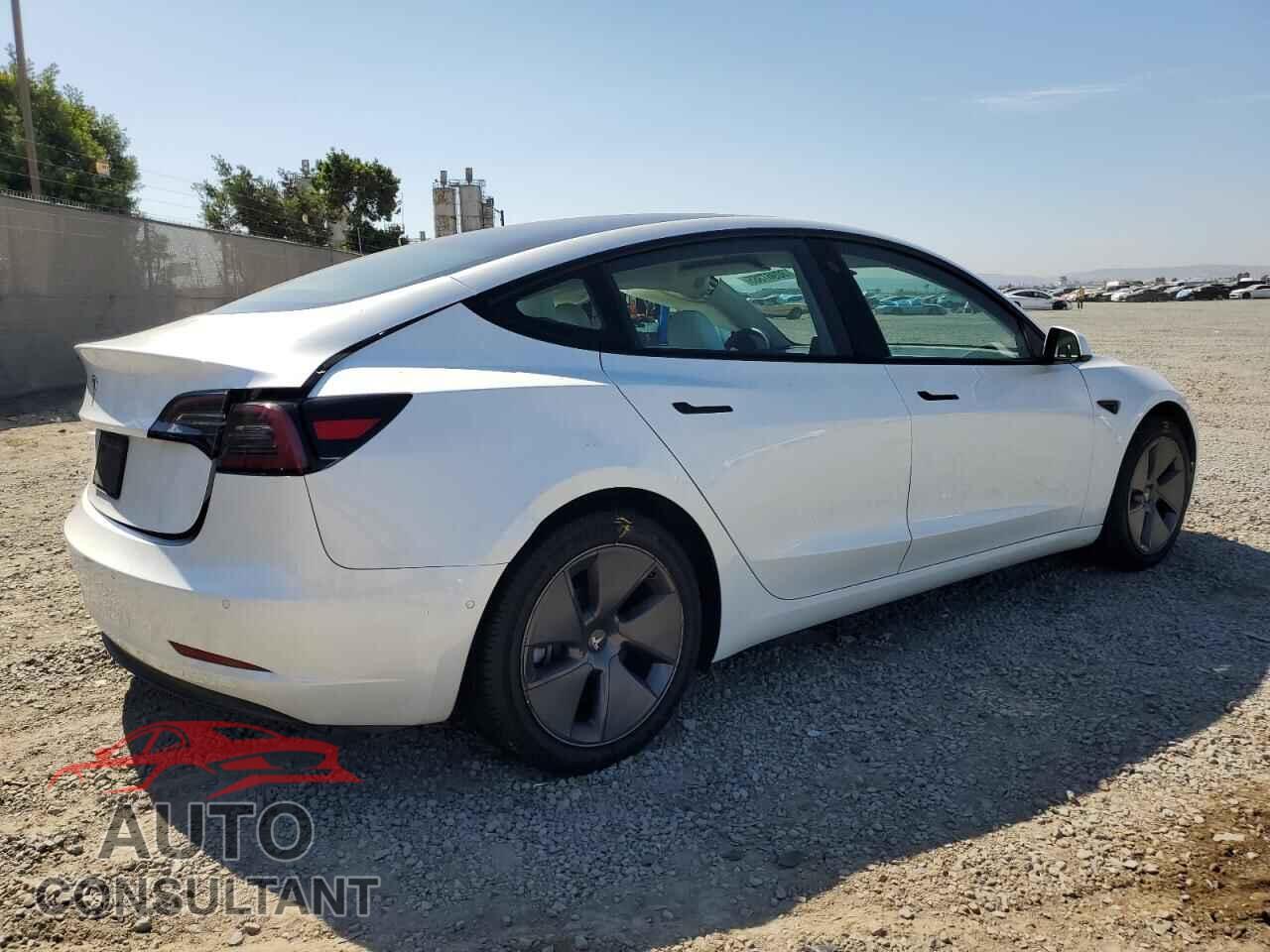 TESLA MODEL 3 2021 - 5YJ3E1EA9MF928600